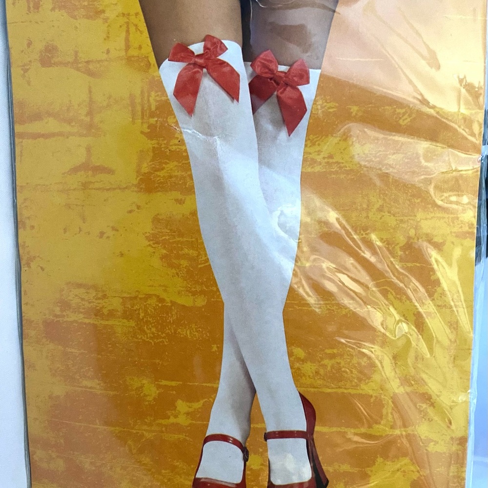 🥀White thigh highs with red bow NWT - Picture 5 of 10